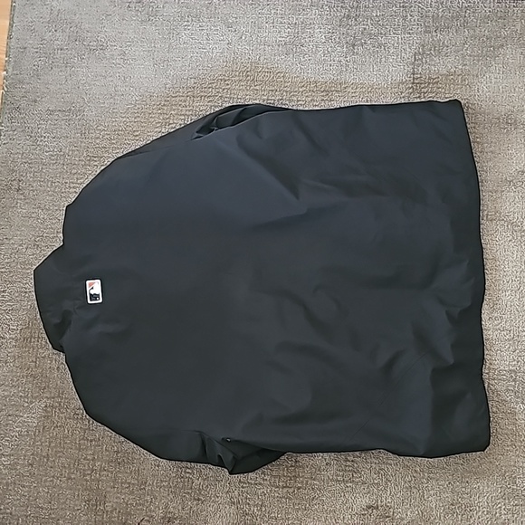 Jacket/Windbreaker - Picture 2 of 3